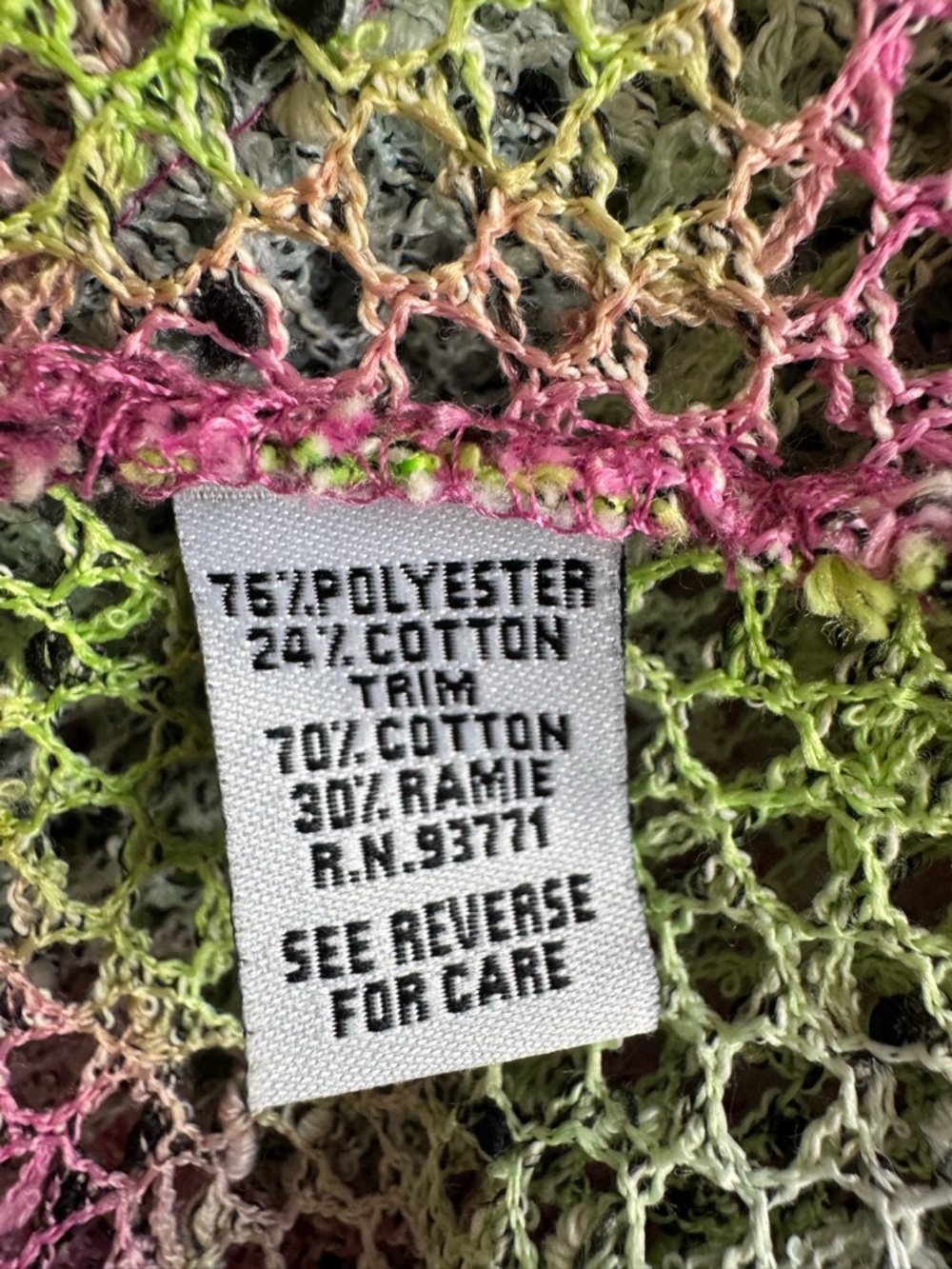 Coconut Shell Button Open-Knit Pink & Green Women's Top 1X - Picture 8 of 10